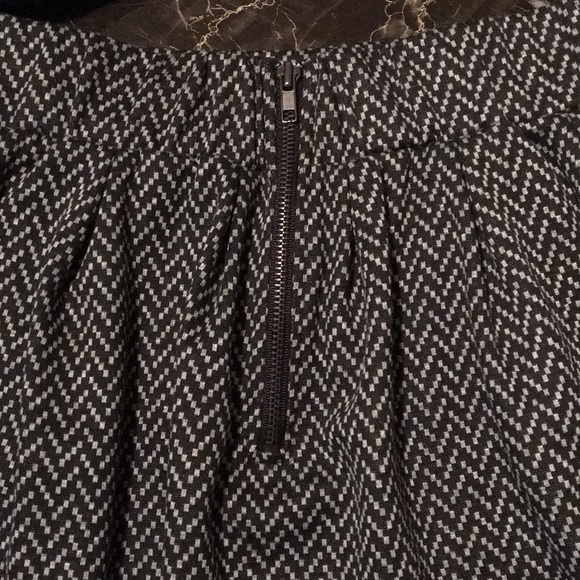 NWOT: Pleated Skater Skirt - 7 - Picture 3 of 7